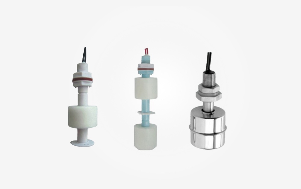 Floating ball type liquid level switch